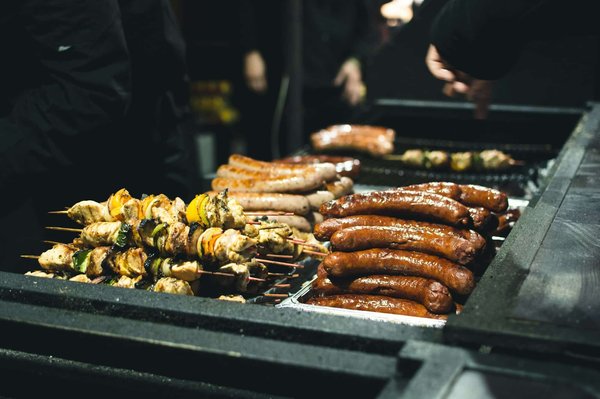 How to Craft Homemade Artisanal Sausages with Unique Flavor Combinations?